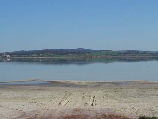 Lake Ninan - Lake Ninan